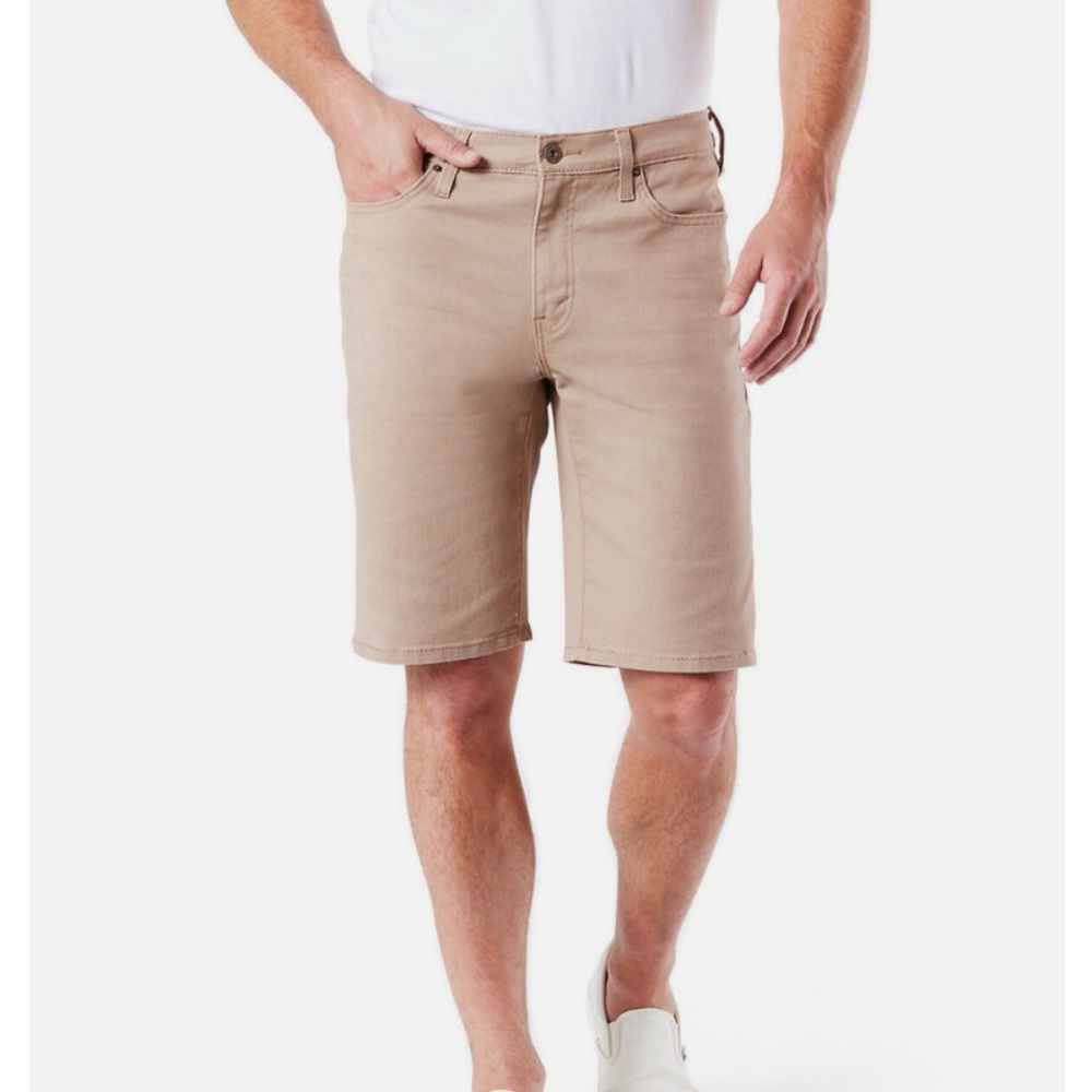 ✨Mens Signature by Levi's S67 Khaki Brown Shorts Size: 28✨